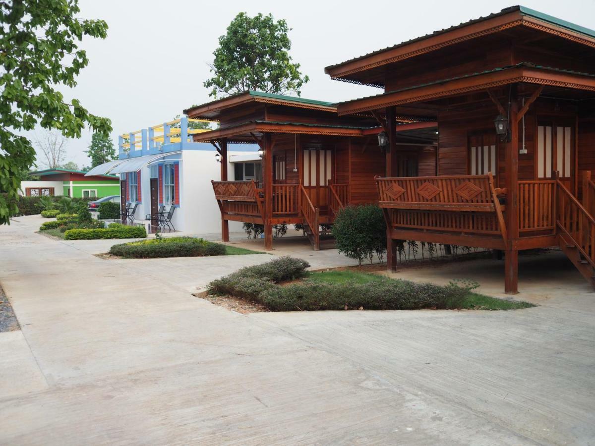 Chomduen Phu Kao Resort Non Sang Экстерьер фото