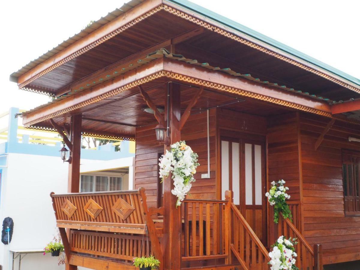 Chomduen Phu Kao Resort Non Sang Экстерьер фото